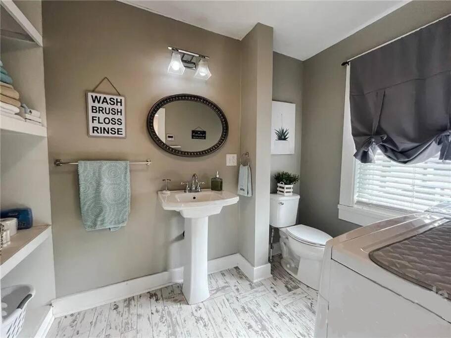 Charming Cottage In Morganton With Ample Parking Kültér fotó