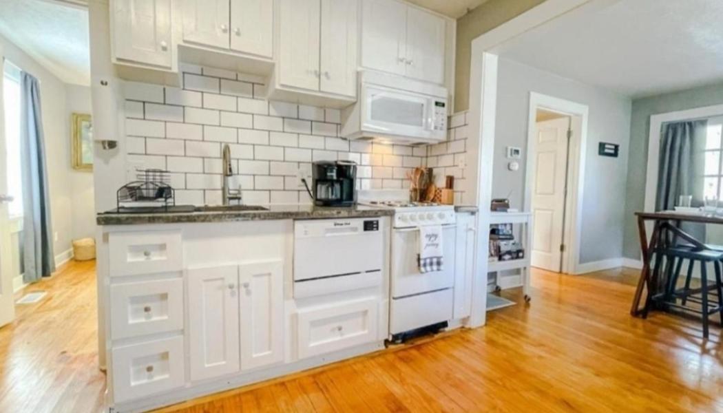 Charming Cottage In Morganton With Ample Parking Kültér fotó